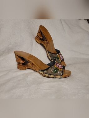 ​Vtg 50s Luming’s Original Hand Carved Pagoda Tiki Wood Wedge Sandals Size 8